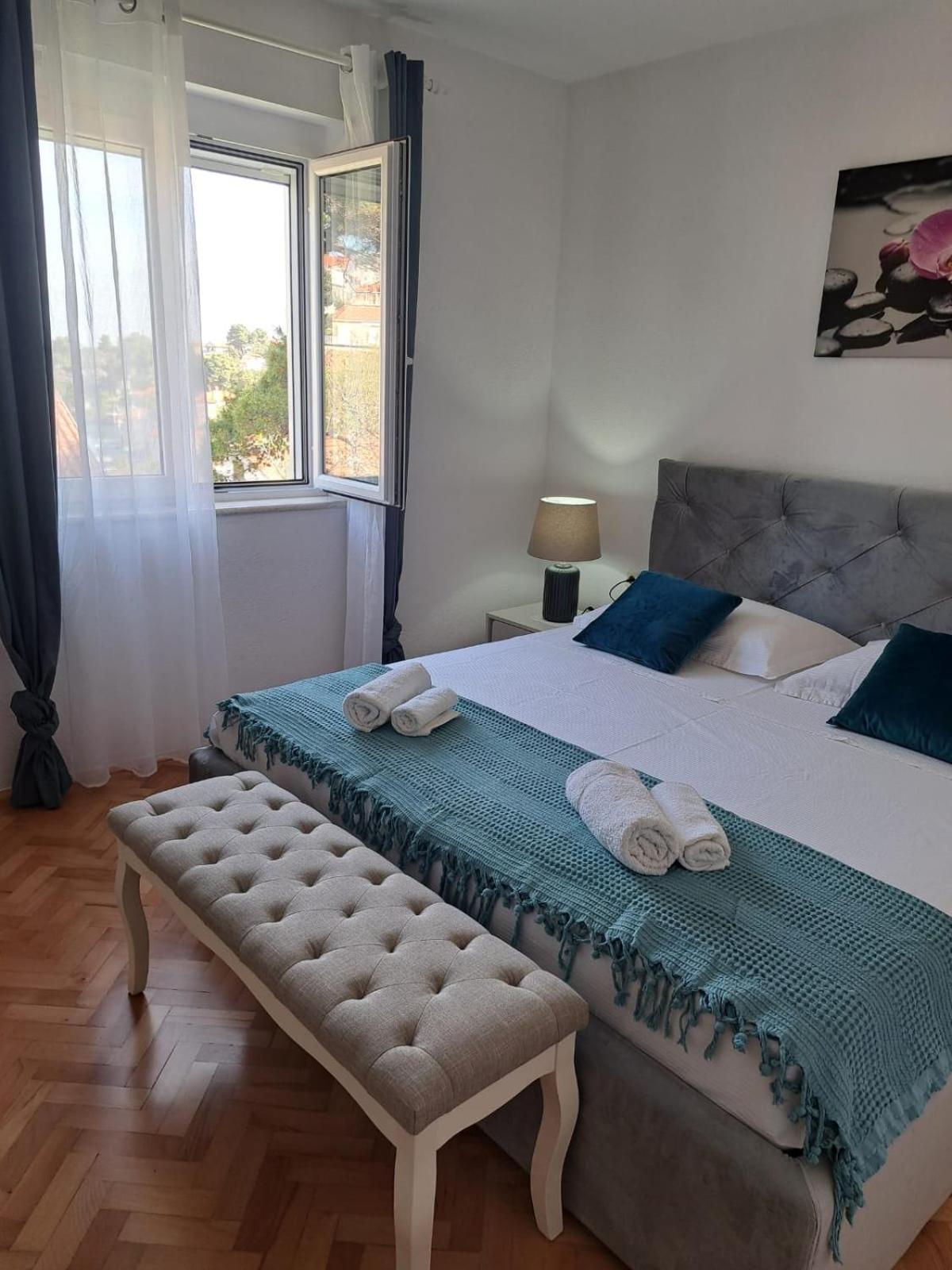 La Petite Maison Splitska Bagian luar foto